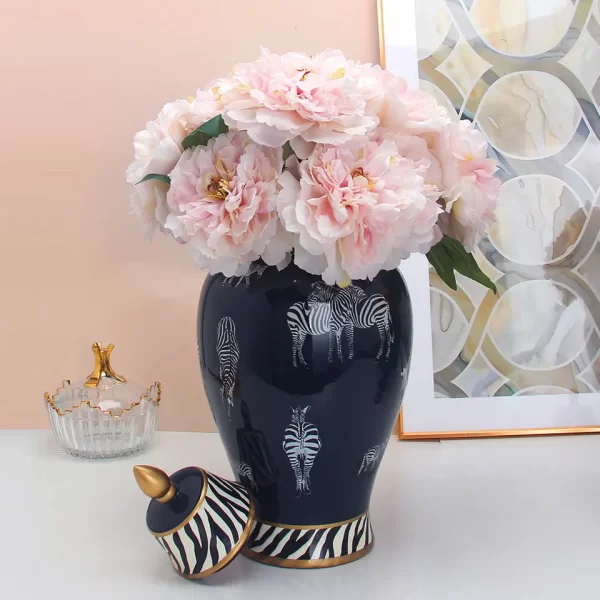 J024 Decorative horse ceramic jar black canister European home decor luxury dark blue ceramic jar - Image 2