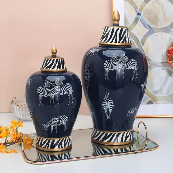J024 Decorative horse ceramic jar black canister European home decor luxury dark blue ceramic jar - Image 3