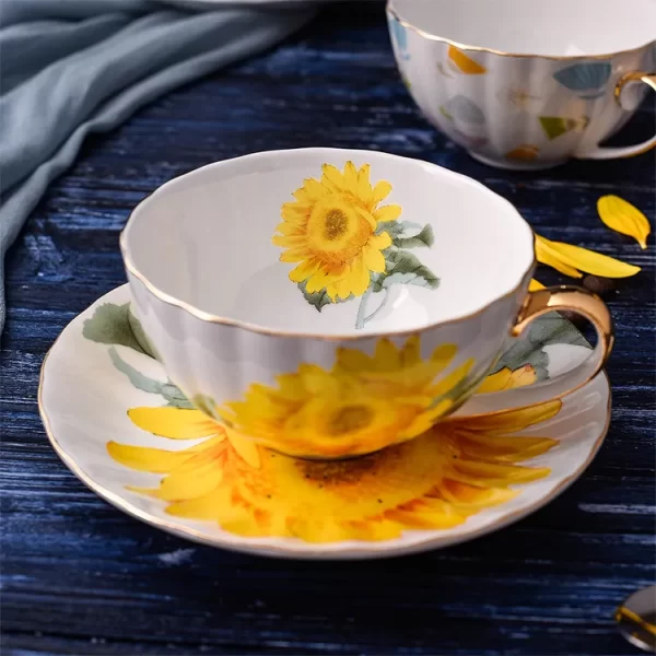 Wholesale Bone China cup and saucer set, ceramic cup and saucer, Porcelain coffee cup for gift - Image 2