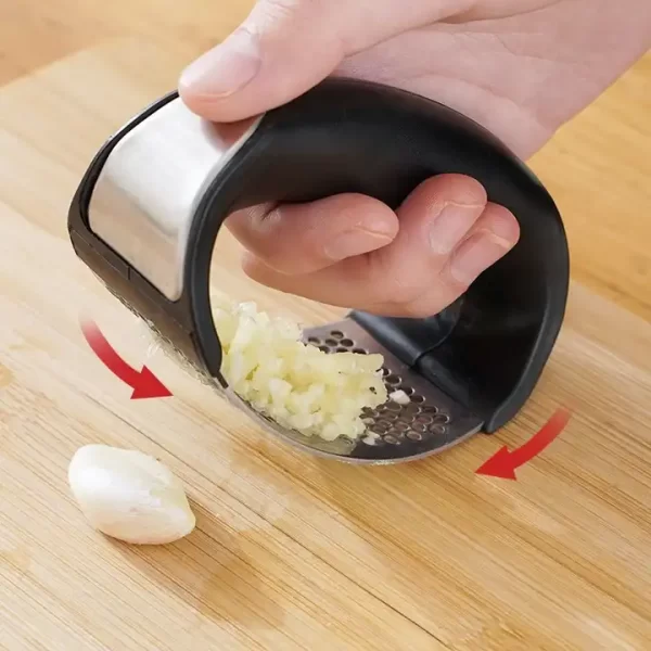 Manual circular garlic press kitchen household thickened stainless steel - Image 2